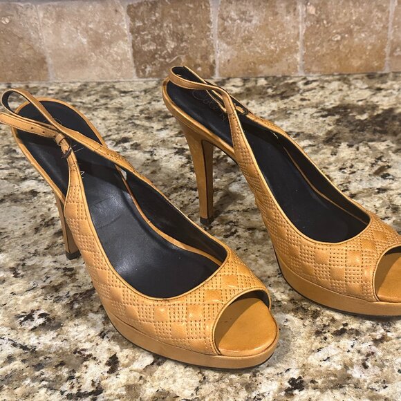 Ivanka Trump Black Heeled Ankle Boot Women's 10M (B-4 EP) - Picture 1 of 8